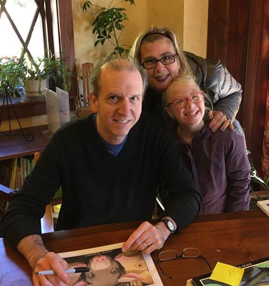 David Wiesner with Sharon Verbeten and her daughter at the Sheboygan Children's Book Festival