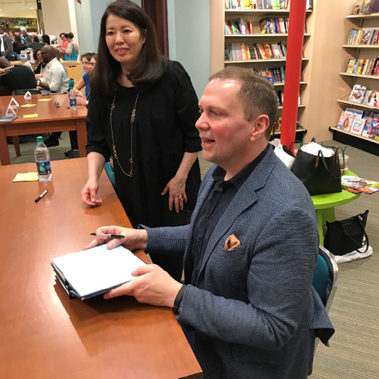 Dav Pilkey was eager to meet his fans, and fans of Captain Underpants, at his book signing.